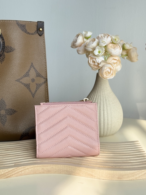 イヴサンローラン財布背面デザイン